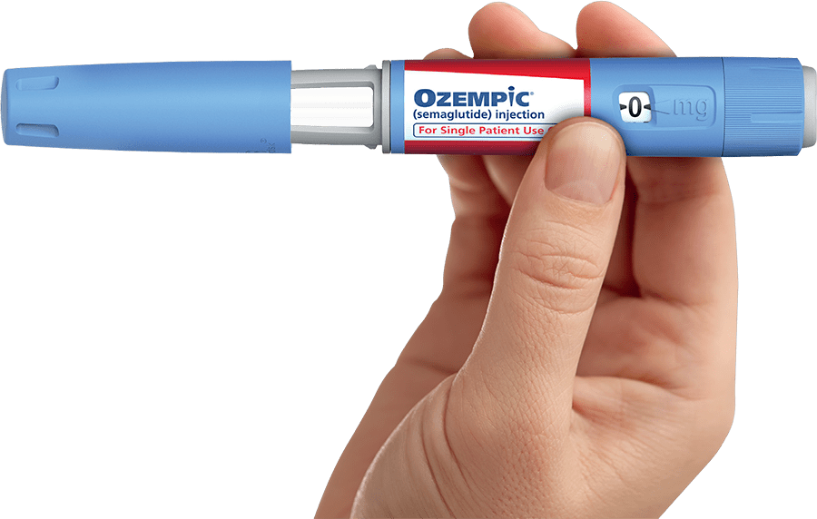 Person holding Ozempic dose