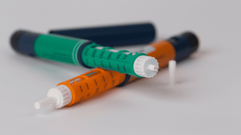 Different types of insulin syringes